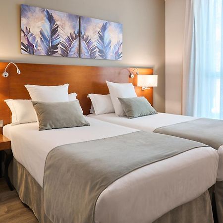 Hotel Puerta De Toledo Madrid Extérieur photo