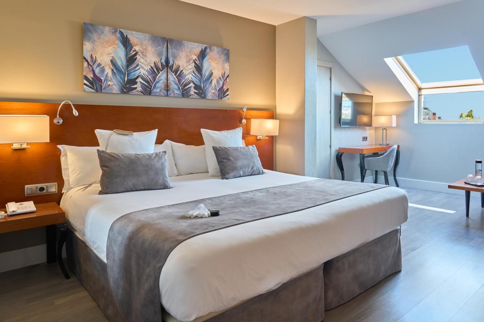 Hotel Puerta De Toledo Madrid Extérieur photo