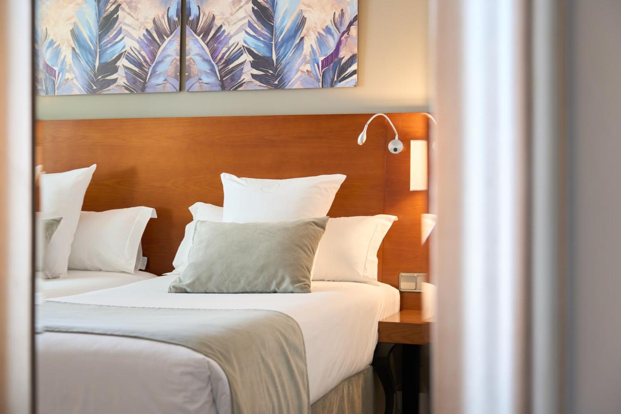 Hotel Puerta De Toledo Madrid Extérieur photo